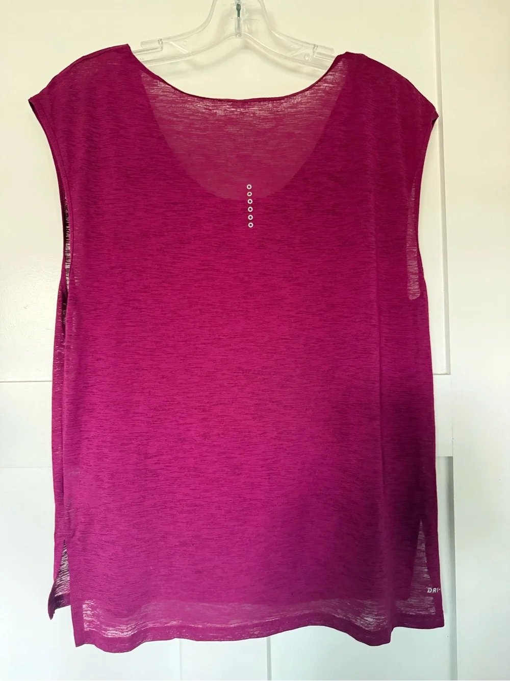 Nike Women’s Tank Top — Magenta